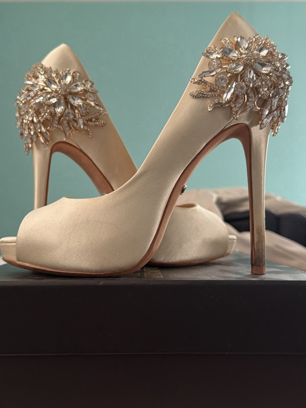 Badgley Mischka Ivory Satin Peep-Toe Heels with Crystal Brooch